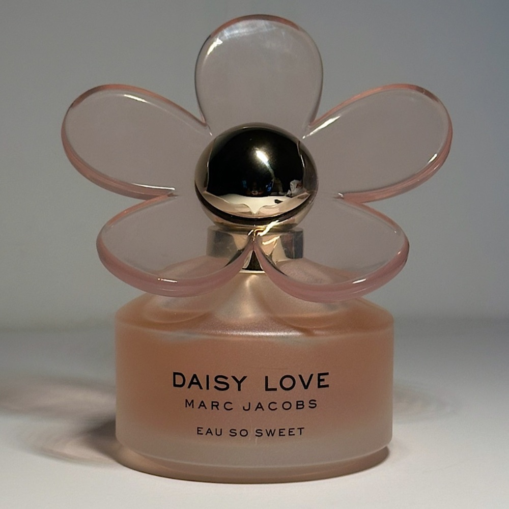 MARC JACOBS DAISY LOVE EAU SO SWEET - BRAND NEW